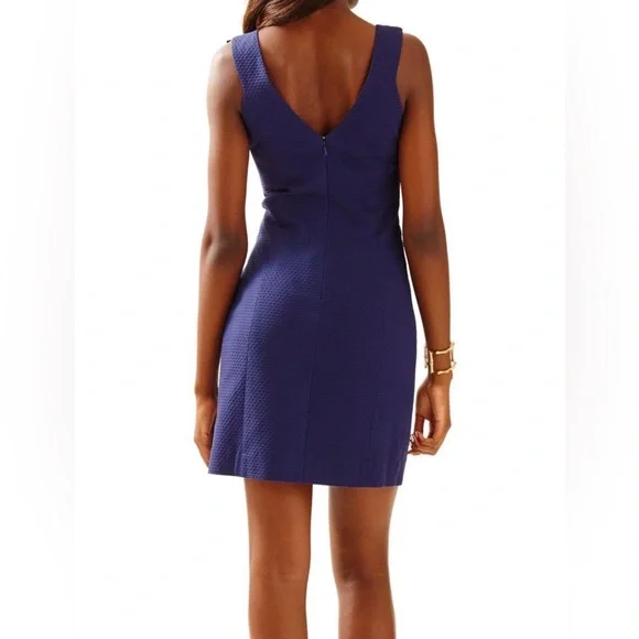 Lilly Pulitzer Largo Shift Dress Lace Neckline Navy Blue Women's Size 12 - Picture 2 of 12